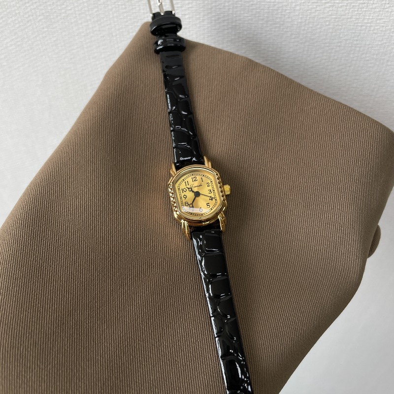 Montre à Quartz ovale Vintage  - Vintage Digital Watch avis et prix